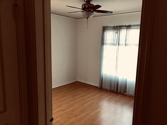 5th image of 3000 Griffith Park Blvd #4