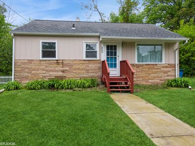 222 Chief Cir, Porter, IN, 46304