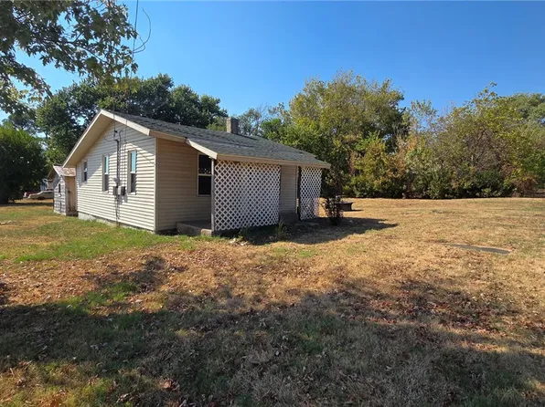 521 Charley St, Decatur, AR 72722