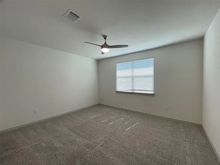 10713 Meris Ln — Photo 7