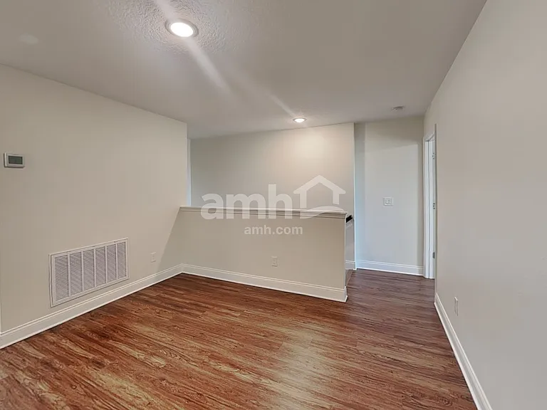 6086 Little Bluff Cir — Photo 12
