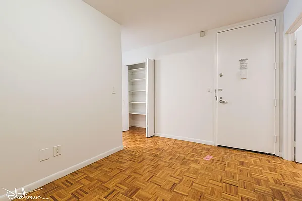 Rented by Platinum Properties | media 30