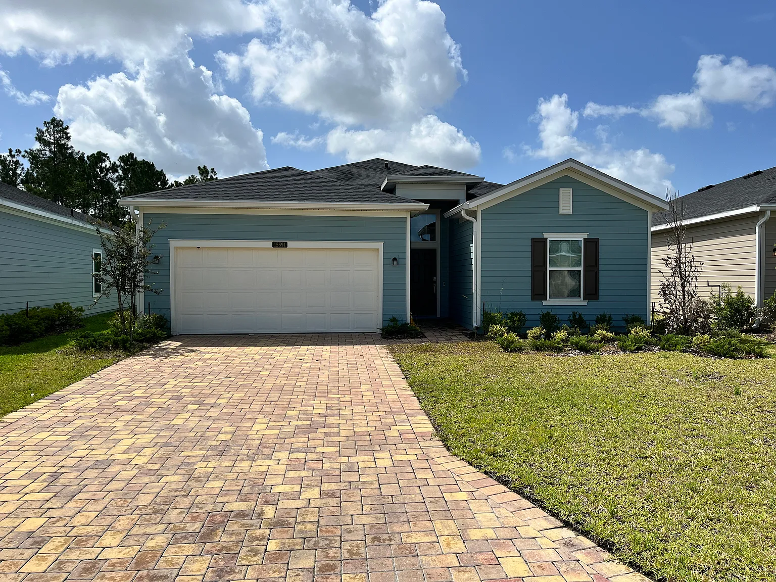 4 bed, 2040 sqft, $2,300 — Photo 1