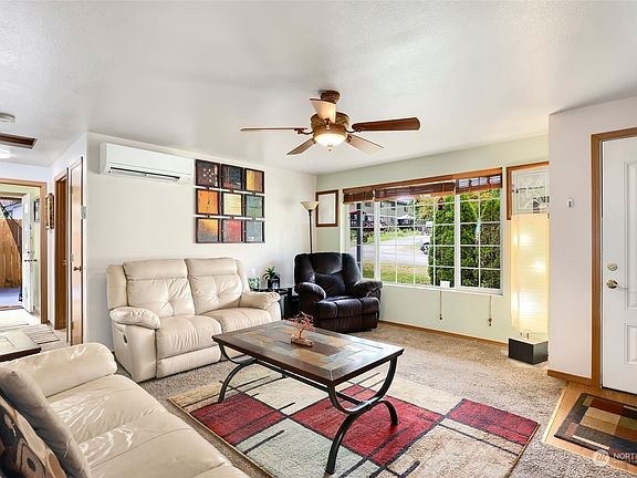 5th image of 309 McArthur Street S