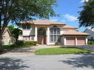4966 NW 96th Dr, Coral Springs, FL 33076