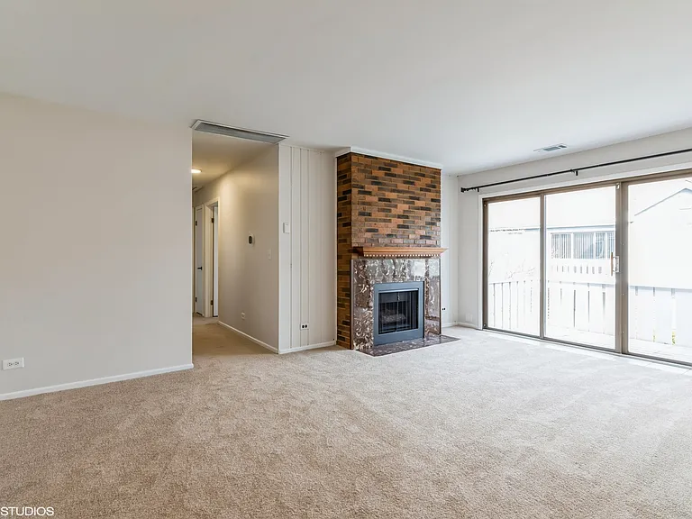 261 Driftwood Ln #A2 — Photo 3