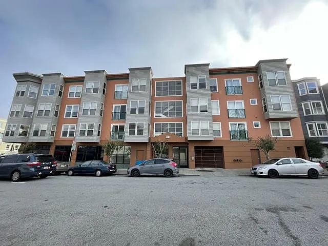 118 Wood St #201 — Photo 1