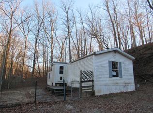 32769 Teney Hollow Rd, Brighton, IL 62012