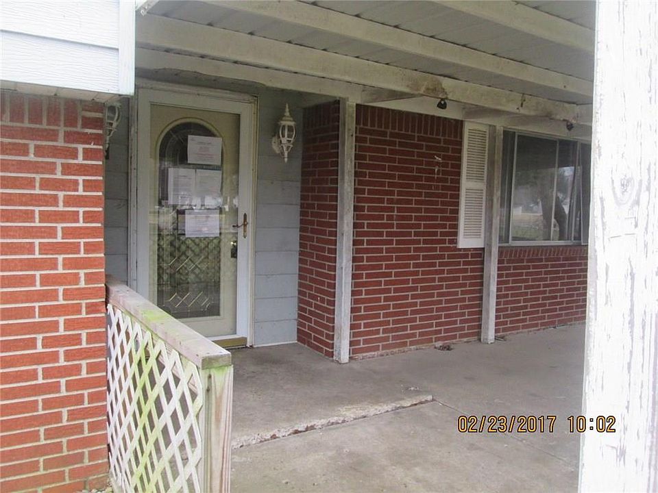 2nd image of 227 N Nyesville Rd