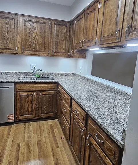 119 Albemarle Dr — Photo 13
