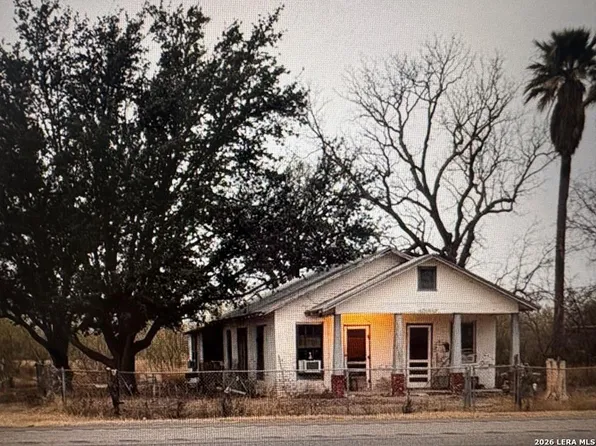 20947 N Hwy 277, Quemado, TX 78877