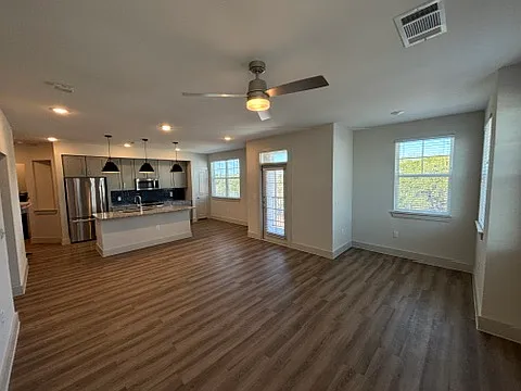 W Centerpoint Rd, San Marcos — Photo 3
