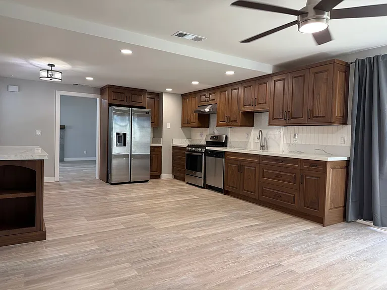9275 Defiance Cir — Photo 16