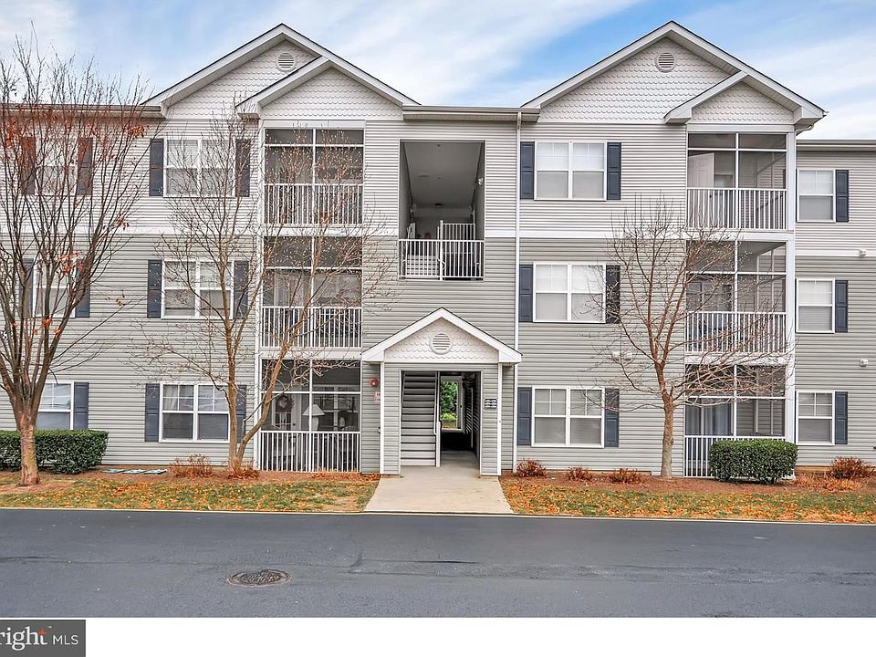 1st image of 34682 Villa Cir Unit 4305