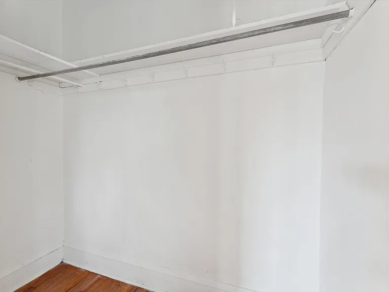 13108 Cedar Rd Cleveland Heights Oh 44118 — Photo 24
