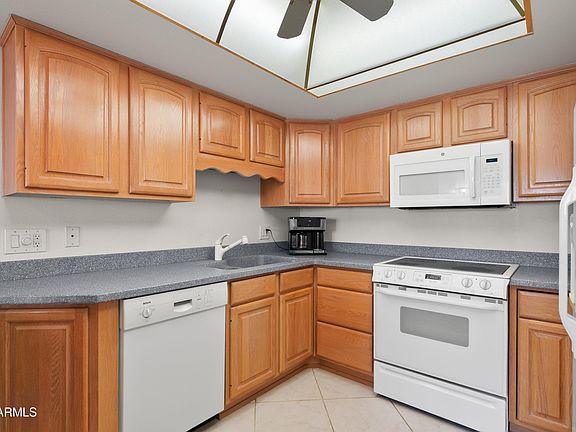 2nd image of 7910 E Camelback Rd Unit 312