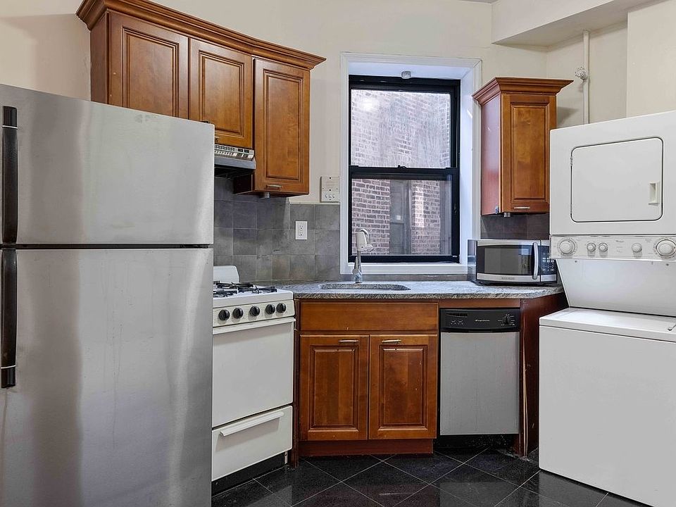 1st image of 120 W 109th St APT 5E