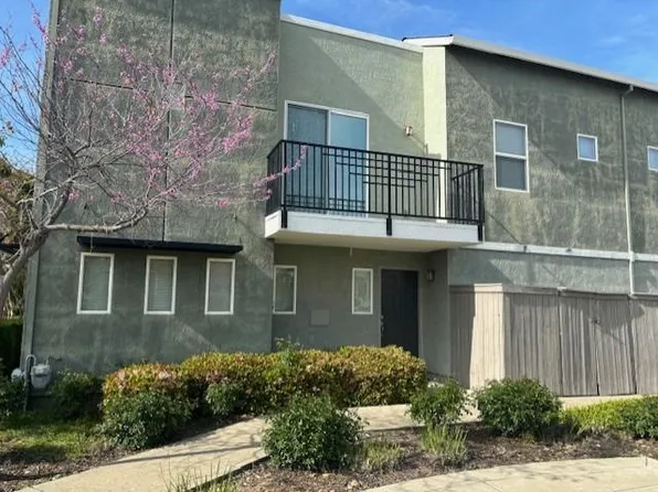 3168 Bridgeway Dr, Rancho Cordova, CA 95670