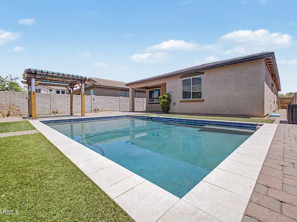 35744 N BANDOLIER Drive, San Tan Valley, AZ 85144