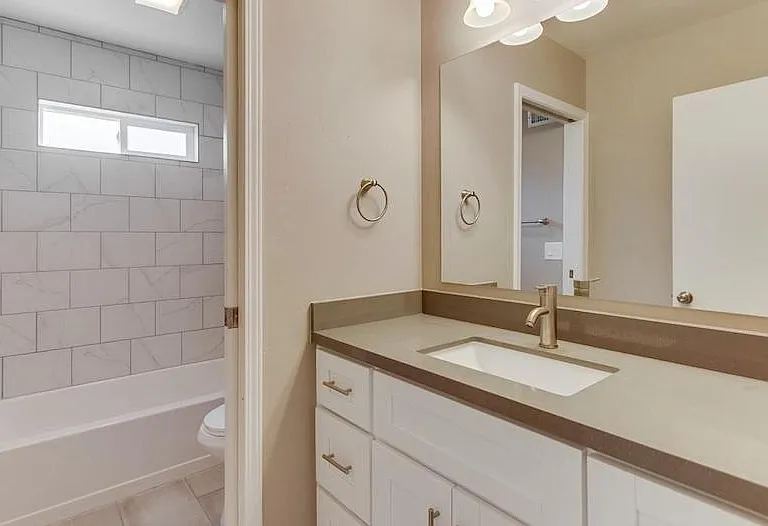 5531 Mary Lane Dr — Photo 17