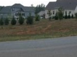 6160 Neptune Dr, Denver, NC 28037