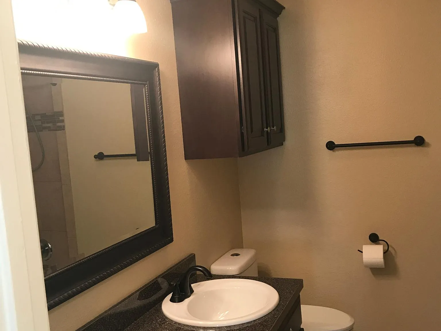 10 Highland Hills Ln — Photo 2