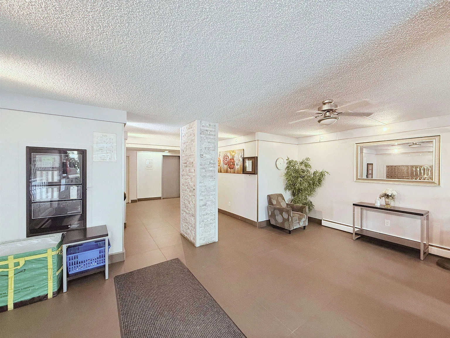 2 bed, 870 sqft, $2,500 — Photo 3