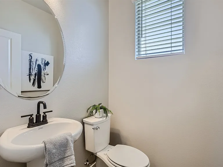 746 Pokeweed Ln — Photo 2
