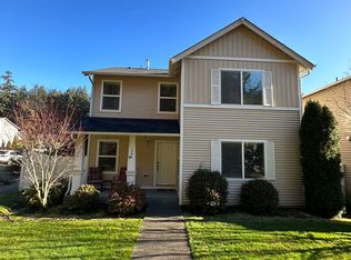 1204 Burnside Pl, Dupont, WA 98327
