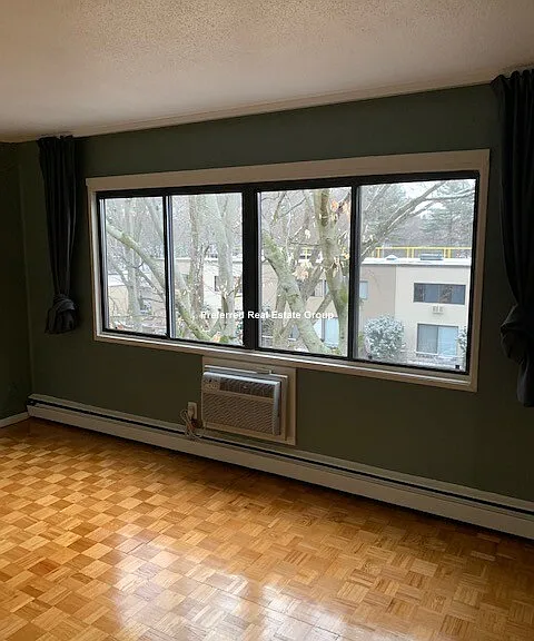 330 Newton St #C — Photo 17