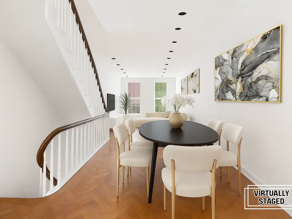 151 East 29th Street image 4 of 13