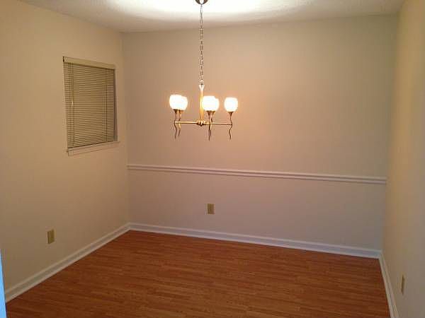2nd image of 2202 Huntingdon Chase