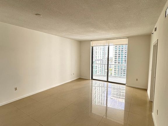 3rd image of 1060 Brickell Ave APT 2313