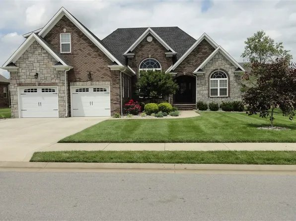 3324 Fox Fire Ct, Bowling Green, KY 42101