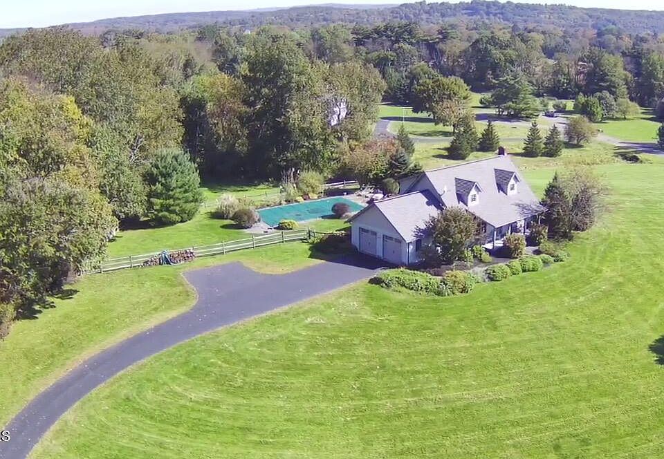 47 Pebble Lane, Valatie, NY 12184 MLS 202327481 Zillow