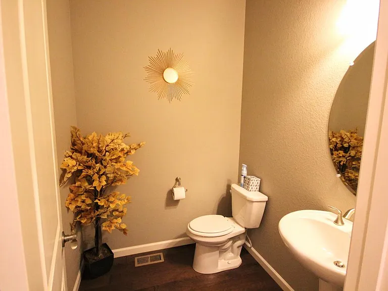 1401 Skyline Dr — Photo 64