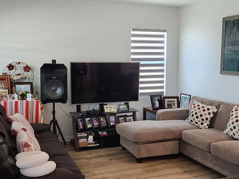 28414 Joey Ct — Photo 4