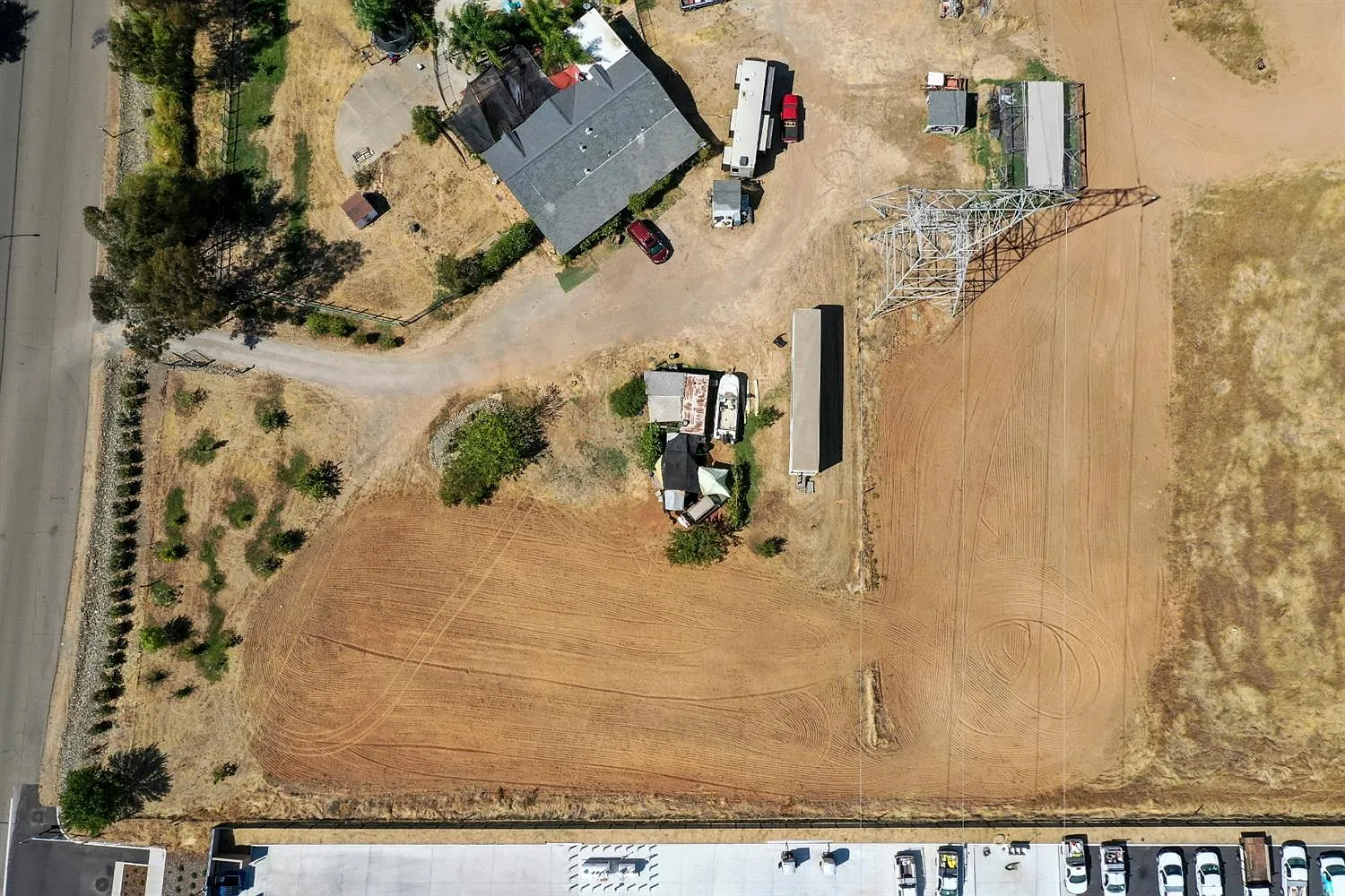 7965 Waterman Rd photo 1
