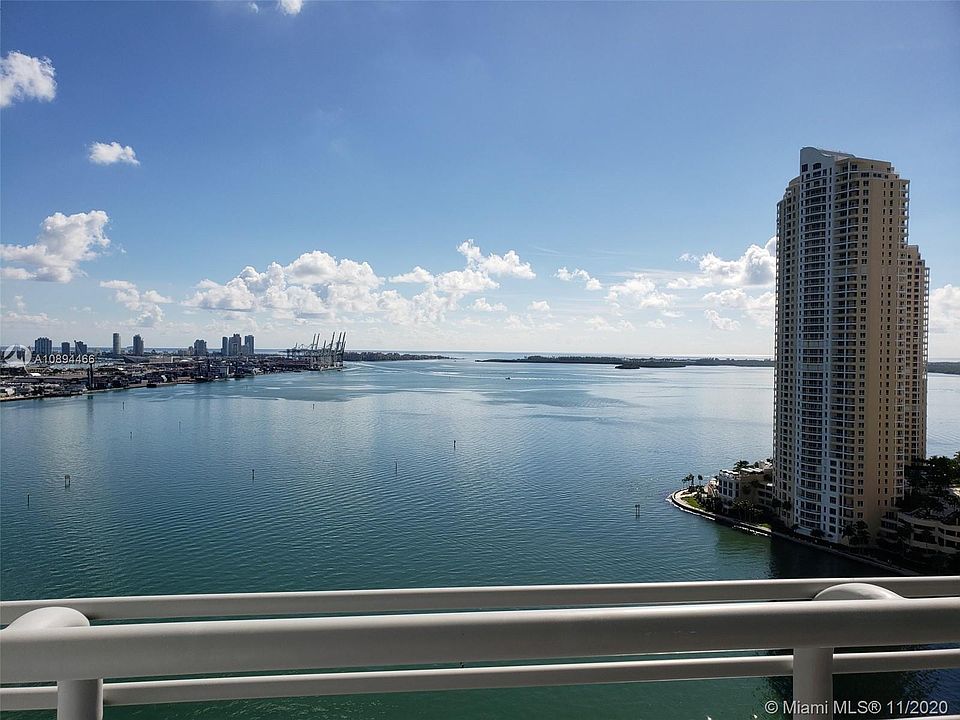 1st image of 325 Biscayne Blvd #2523