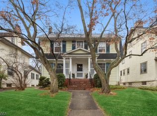 20 Carteret St, Montclair, NJ 07043