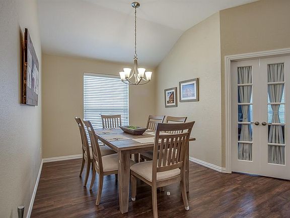 5th image of 2308 Green Mere Dr