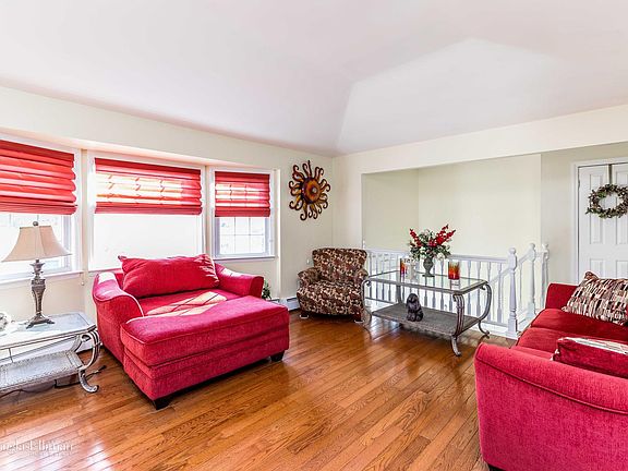 2nd image of 107 Lenox Ave