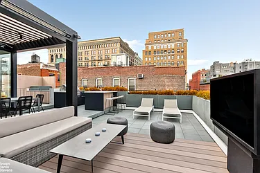 Rented by Brown Harris Stevens