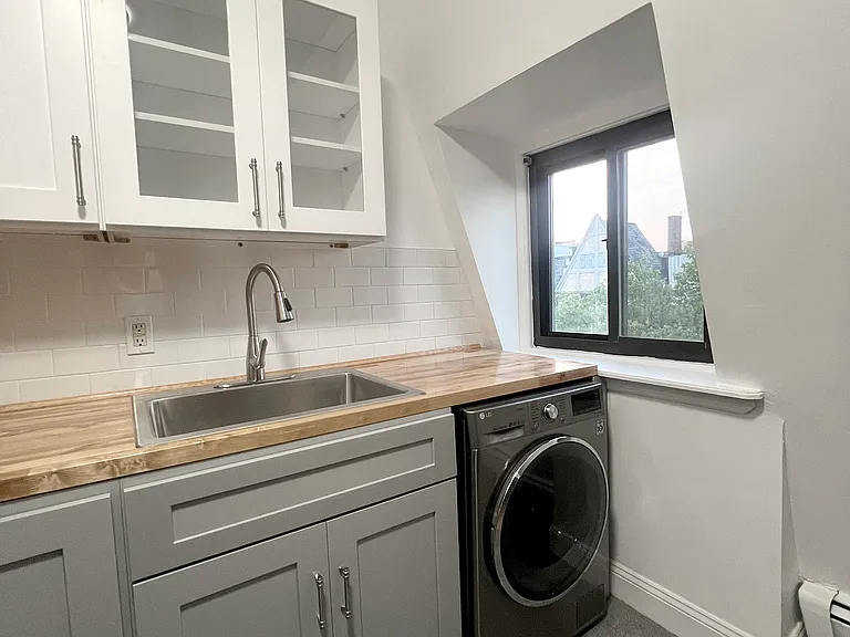 336 Convent Ave #4B — Photo 10