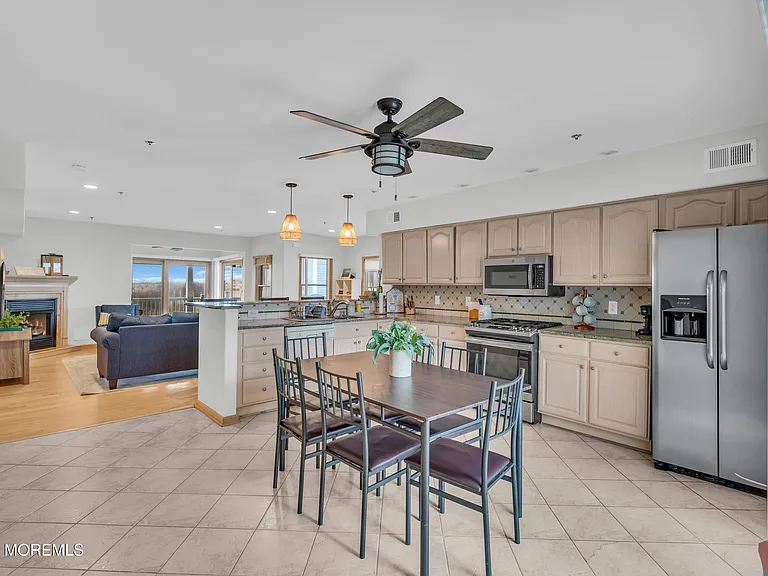 15 E Tuna Way #B — Photo 18