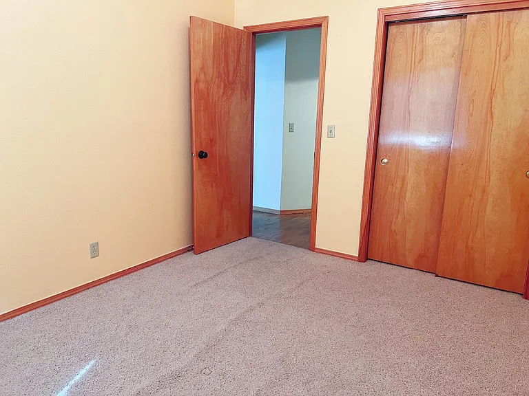 2241 N Coolwater Ave — Photo 16