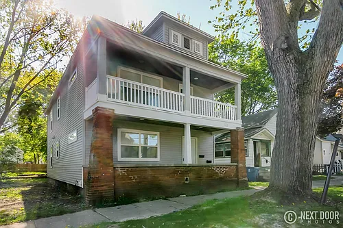 112 Gunnison Ave SW Photo 1