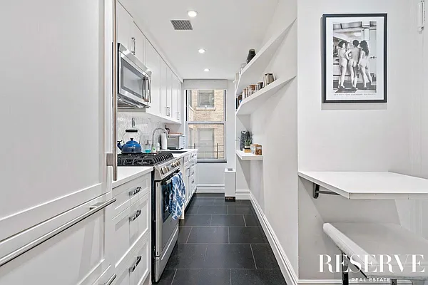 Sold by Reserve | media 4