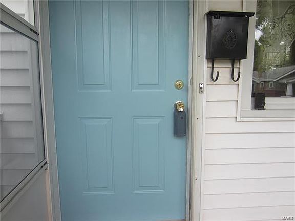 4th image of 5347 Nagel Ave