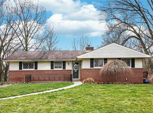 130 S Jamestown Rd, Coraopolis, PA 15108